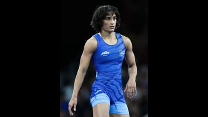 3 ஒலிம்பிக்ஸ், ஒரு பதக்கமும் இல்லை – மல்யுத்தம் ஜெயிக்க, நான் தோற்றேன் - துணிச்சல் இல்லை – வினேஷ் போகத்!