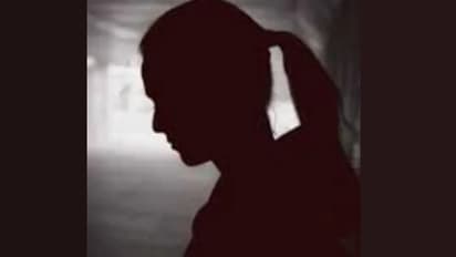 സീനിയർ വിദ്യാർത്ഥിയുടെ ഫോണ് കാണാനില്ല, തന്നെ സംശയിച്ചതിൽ മനംനൊന്ത് 17കാരി കോളജ് ഹോസ്റ്റലിൽ ജീവനൊടുക്കി