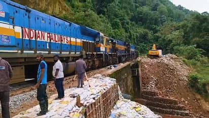 Bengaluru-Mangaluru train services resume after landslide near Siribagilu