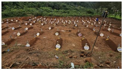 ഒഴുകിയിറങ്ങിയ ഉരുള്‍ വയനാടന്‍ ദുരന്തഭൂമിയിൽ ബാക്കിയാക്കിയത്