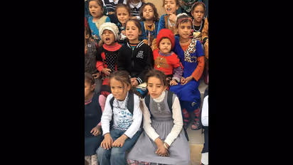 Legal Marriage Age | பெண் திருமண வயதை 9ஆக குறைகும் மசோதா! சர்ச்சைகளுக்கு மத்தியில் ஈராக்கில் தாக்கல்!