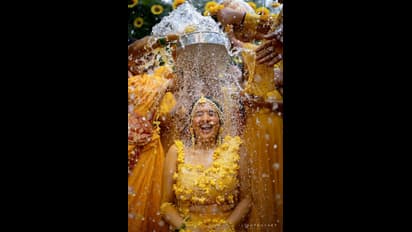 Haldi Ceremony: ತರುಣ್ ಸುಧೀರ್‌-ಸೋನಲ್​ ಮೊಂತೆರೋ ಮದುವೆ ಸಮಾರಂಭ ಶುರು: ಹಳದಿ ಶಾಸ್ತ್ರದ ಸ್ಟೈಲಿಶ್ ಫೋಟೊಸ್ ವೈರಲ್!