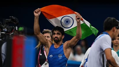 ಅಮನ್ ಶೆರಾವತ್ ಬದುಕಿನ ಕಥೆಯೇ ರೋಚಕ..! ಅನಾಥ ಹುಡುಗನಿಗೆ ಆಸರೆಯಾಗಿದ್ದು ಅಜ್ಜನ ಗರಡಿ..!