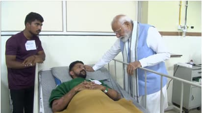 वायनाड पीड़ित ने PM मोदी से कहा- बेटी, मां-गांव सब खत्म, अब नहीं पता कहां जाऊंगा