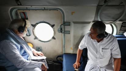 கேரளாவுக்கு ஒட்டுமொத்த தேசமும் துணை நிற்கிறது; பிரதமர் மோடி நேரில் ஆறுதல்