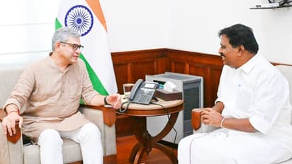 'അവസ്ഥ പരിതാപകരം, തുരുമ്പിച്ച പഴയ കമ്പാർട്ട്മെന്‍റുകൾ'; ട്രെയിൻ യാത്രാദുരിതം, കേന്ദ്ര മന്ത്രിയെ കണ്ട് എംപി