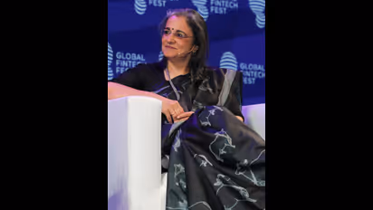 7 साल में 3.71 cr. की कमाई...सेबी प्रमुख Madhabi Buch को लेकर एक नया खुलासा