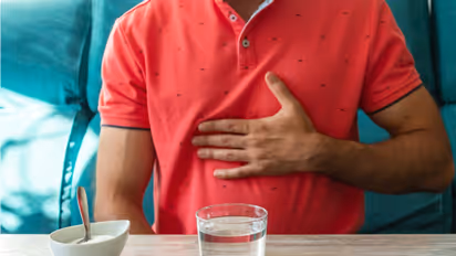 അസിഡിറ്റിയെ ചെറുക്കാന് ഡയറ്റില് ഉള്പ്പെടുത്തേണ്ട ഭക്ഷണങ്ങള്