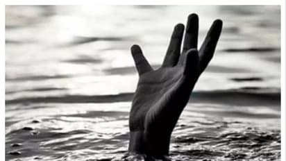 ஆற்றில் விழுந்த ஒருவரை காப்பாற்ற முயன்று அடுத்தடுத்து பறிபோன 7 உயிர்கள்; சோகத்தில் மூழ்கிய ஒட்டுமொத்த கிராமம்