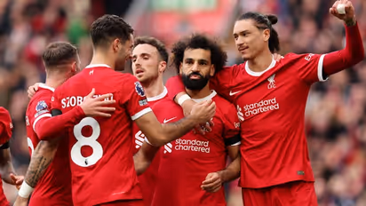 Liverpool earn hard fought 2-0 Premier League win against Ipswich Town