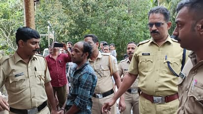 ക്ഷേത്ര ഭണ്ഡാരങ്ങള് കുത്തിത്തുറന്ന് മോഷണം; പ്രതി അറസ്റ്റില്