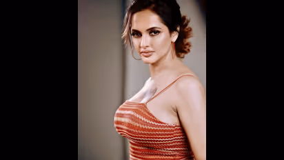 ಮತ್ತೆ ಹೊಸ ಫೋಟೋ ಹಂಚಿಕೊಂಡ  ಜ್ಯೋತಿ ರೈ, ಹಾಟ್‌ನೆಸ್‌ಗೆ ನೀವೇ ಬ್ರಾಂಡ್‌ ಅಂಬಾಸಿಡರ್‌ ಎಂದ ನೆಟ್ಟಿಗರು