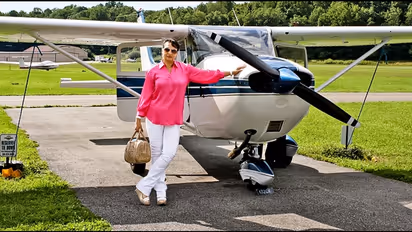 அஜித்துக்கு பின்னர்... விமானம் ஓட்ட லைசென்ஸ் வைத்திருக்கும் ரஜினி - கமல் பட நடிகை! யார் தெரியுமா?