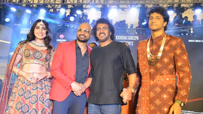 ಗೌರಿ ಅಬ್ಬರಕ್ಕೆ ಕೌಂಟ್‌ಡೌನ್: ಸಮರ್ಜಿತ್ ಜೊತೆ ನಿಂತು ಸಿನಿಮಾ ಗೆಲ್ಲಿಸಿ ಎಂದ ಕಿಚ್ಚ ಸುದೀಪ್- ರಿಯಲ್ ಸ್ಟಾರ್ ಉಪೇಂದ್ರ!