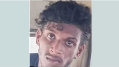 കോടതി കെട്ടിടത്തിന് മുകളില്‍ നിന്ന് ചാടി രക്ഷപ്പെടാന്‍ ശ്രമിച്ച് മോഷ്ടാവ്; സാഹസികമായി പിടികൂടി പൊലീസ്