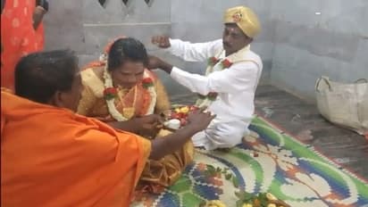 3 ವರ್ಷದಲ್ಲಿ 4 ಮದುವೆ: ಇಬ್ಬರು ಮಕ್ಕಳಿರುವ ಈಕೆಗೆ ಅವಿವಾಹಿತ ಯುವಕರೇ ಟಾರ್ಗೆಟ್‌..!