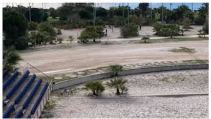 കണ്ണ് ചിമ്മാതെ നോക്കിയിരുന്ന ബീച്ച് വോളിബോൾ സെന്‍റർ, അന്ന് അഭിമാനം; ഇന്ന് പെറ്റതള്ള സഹിക്കൂലെന്ന് നെറ്റിസണ്‍