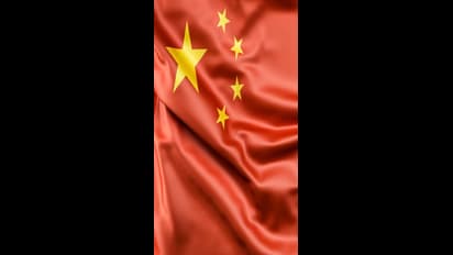 சீனாவில் வரிசையாக மூடப்படும் தொழிற்சாலைகள்! ஊழியர்கள் போராட்டம்! என்ன காரணம்?