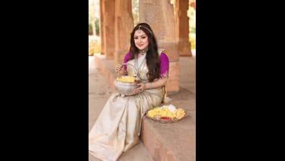 ವರಮಹಾಲಕ್ಷ್ಮಿ ಹಬ್ಬಕ್ಕೆ ಲಕ್ಷ್ಮಿಯಂತೆ ಮಿಂಚಿದ ಪ್ರಿಯಾಂಕ; ಈಗಲಾದ್ರೂ ಅಪ್ಡೇಟ್ ಆಗ್ತಾರಾ ಉಪ್ಪಿ!