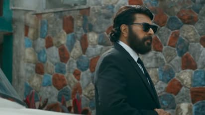 എന്താണ് റോള്?, ആവേശംകൊള്ളിക്കുന്ന മറുപടിയുമായി വീഡിയോയില് മമ്മൂട്ടി, മാസ്സും ക്ലാസ്സുമാകാൻ ബസൂക്ക