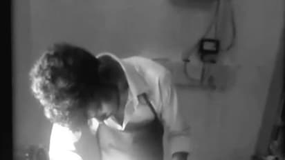 वार्ड ब्वॉय ने किया महिला का ऑपरेशन, whatsapp स्टेटस पर लगाया Video