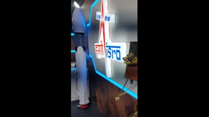 10வது பாஸ் போதும்: இஸ்ரோவில் ரூ.69,000 சம்பளத்தில் வேலை