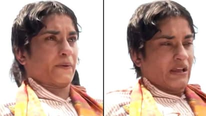 'I thank all the countrymen': Vinesh Phogat in tears after grand welcome following Paris heartbreak (WATCH)