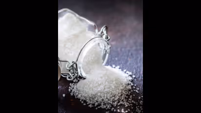 ಅತಿಯಾಗಿ ಉಪ್ಪು ಸೇವಿಸಿದರೆ ಆಯುಷ್ಯ ಕಡಿಮೆಯಾಗುತ್ತಾ? 'WHO' ನೀಡಿದ ಆಘಾತಕಾರಿ ಮಾಹಿತಿ!