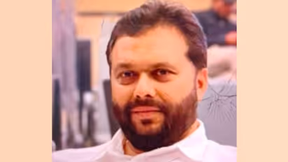 വീട്ടിലേക്ക് ഫോൺ വിളിക്കുന്നതിനിടെ കുഴഞ്ഞുവീണു; ആശുപത്രിയിലെത്തിച്ചപ്പോഴേക്കും പ്രവാസി മലയാളി മരിച്ചു