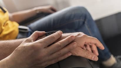 സഹിക്കാനാവില്ല, വിമാനയാത്രയിൽ ഏറ്റവും ശല്ല്യക്കാർ ഇവർ, മുൻ ഫ്ലൈറ്റ് അറ്റൻഡന്റിന്റെ വെളിപ്പെടുത്തൽ