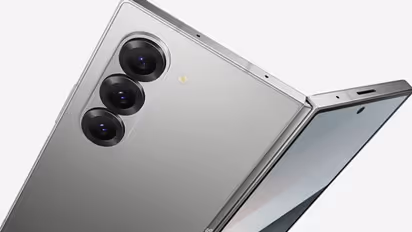 മടക്കി പോക്കറ്റിലാക്കാന്‍ ഇതാണവസരം; ഗ്യാലക്‌സി സ്സെഡ് ഫോള്‍ഡ് 6നും ഫ്ലിപ് 6നും ആകര്‍ഷകമായ ഓഫര്‍