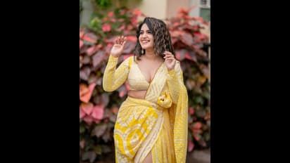 యాంకర్ స్రవంతి ఇనిస్ట్రా ఫొటో షూట్ చూసారా? మామూలుగా లేదుగా