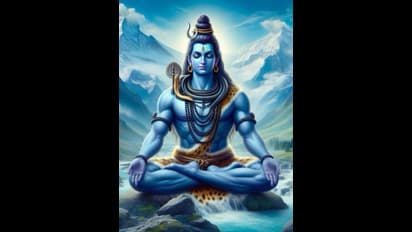 ಹೂವು, ಹಾರ ಎಲ್ಲಾ ಬಿಟ್ಟು ಶಿವನು ತನ್ನ ಕುತ್ತಿಗೆಯಲ್ಲಿ ಹಾವನ್ನು ಸುತ್ತಿರೋದು ಯಾಕೆ? 