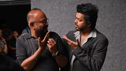 "கேப்டனின் ஆசி எப்போதும் உண்டு" - கொடி ஏற்றிய கையோடு DMDK தலைவர் பிரேமலதாவை சந்தித்த தளபதி!