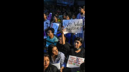 Kolkata Rape Murder Case: ಪಶ್ಚಿಮ ಬಂಗಾಳ ಸರ್ಕಾರಕ್ಕೆ ಸುಪ್ರೀಂ ಛೀಮಾರಿ, ಡಿಜಿಪಿಯನ್ನ ತಕ್ಷಣವೇ ವಜಾ ಮಾಡಲು ಸೂಚನೆ!