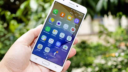 THIS company overtakes Xiaomi, Samsung in India's smartphone race