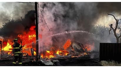 യാത്രക്കാരുമായി പറന്നുയർന്ന ചെറുവിമാനം തകർന്നുവീണു, പൈലറ്റും യാത്രക്കാരനും കൊല്ലപ്പെട്ടു