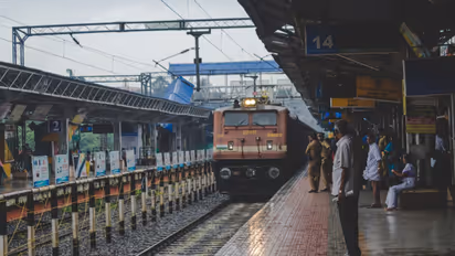 எதிரிக்கும் வரக்கூடாத சோகம்; மாணவியின் கண் முன்னே துடிதுடித்து உயிரிழந்த தந்தை, சகோதரி