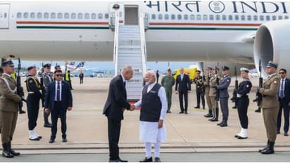 PM Modi arrives in Warsaw, interacts with kids at hotel (WATCH)