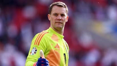 రిటైర్మెంట్ తో షాకిచ్చిన జర్మన్ ఫుట్‌బాల్ దిగ్గజం మాన్యుయెల్ న్యూయర్