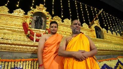 ಮಂತ್ರಾಲಯದಲ್ಲಿ ರಾಘವೇಂದ್ರ ಸ್ವಾಮಿಗಳ ಆರಾಧನಾ ‌ಮಹೋತ್ಸವ: ರಾಯರ ದರ್ಶನ ಪಡೆದ ಯದುವೀರ್..!