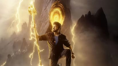 చేతిలో త్రిశూలంతో విశ్వంభరుడుగా చిరంజీవి, మెగాస్టార్ బర్త్ డే గిఫ్ట్ వచ్చేసింది..