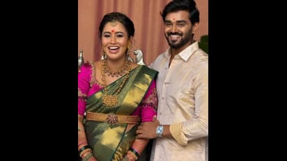 ನೇಹಾ ಗೌಡ ಸೀಮಂತಕ್ಕೆ ಪತಿ ಚಂದು ಜೊತೆ ಹೊಟ್ಟೆ ಹೊತ್ತು ಬಂದ ಚಿನ್ನು ಉರಫ್ ಕವಿತಾ!