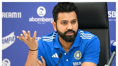  ಬುಮ್ರಾ, ಕೊಹ್ಲಿ, ಪಾಂಡ್ಯ ಅಲ್ಲವೇ ಅಲ್ಲ: ಟಿ20 ವಿಶ್ವಕಪ್ ಗೆದ್ದಿದ್ದೇ ಈ ಮೂವರಿಂದ: ಅಚ್ಚರಿ ಹೇಳಿಕೆ ಕೊಟ್ಟ ರೋಹಿತ್ ಶರ್ಮಾ..!