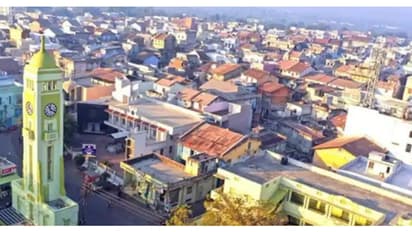 17 ബാങ്കുകൾ, 7000 കോടി രൂപയുടെ സ്ഥിര നിക്ഷേപം; ഏഷ്യയിലെ ഏറ്റവും സമ്പന്ന ഗ്രാമം ഇന്ത്യയിൽ!