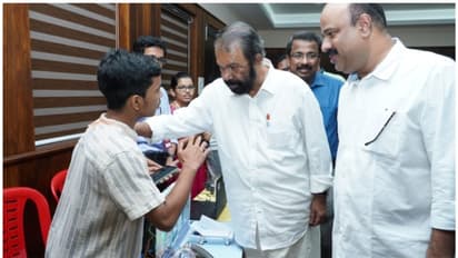 എ.ഐയിലും റോബോട്ടിക്സിലും കുട്ടികൾക്ക് പരിശീലനം; 20,000 റോബോട്ടിക് കിറ്റുകൾ കൂടി സ്കൂളുകളിലെത്തുമെന്ന് മന്ത്രി