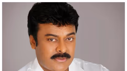 ఆ టైంలో నాపై శనిగ్రహ ప్రభావం.. నా భార్య బిడ్డలని ఆదుకుంది చిరంజీవే, రచయిత చిన్ని కృష్ణ కామెంట్స్