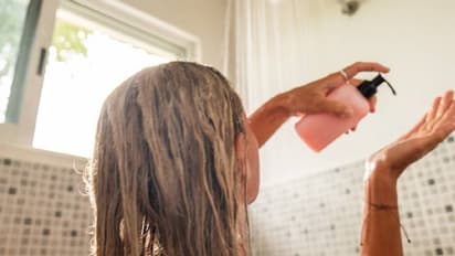 26 മിനിറ്റ് നീണ്ടുനിൽക്കുന്ന കുളി, താൻ വെള്ളം പാഴാക്കുന്നുവെന്ന് പങ്കാളി, ഇത് ശരിയാണോ, ചോദ്യവുമായി യുവതി