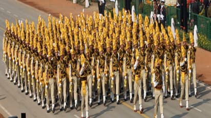 लेटेस्ट सरकारी नौकरियांः CISF कांस्टेबल के 1,130 पोस्ट पर वैकेंसी, जानें पात्रता और सेलेक्शन प्रॉसेस