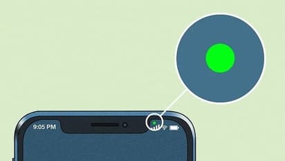 ఈ గ్రీన్ డాట్ ఉంటే... మీ ఫోన్ హ్యాక్ అయినట్లే! వెంటనే ఏం చేయాలో తెలుసా ?